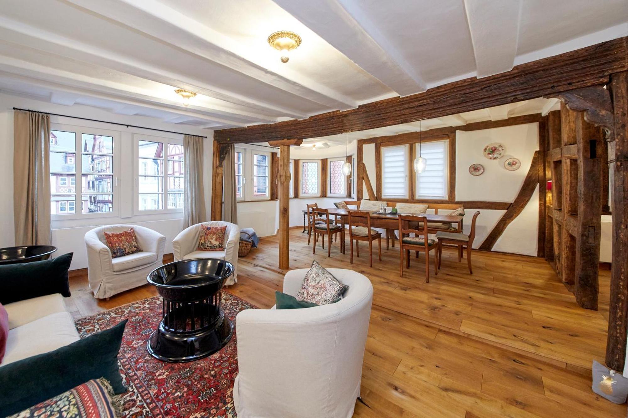 Ferienwohnung Badstube Anno 1583 Бернкастель-Кюс Екстер'єр фото